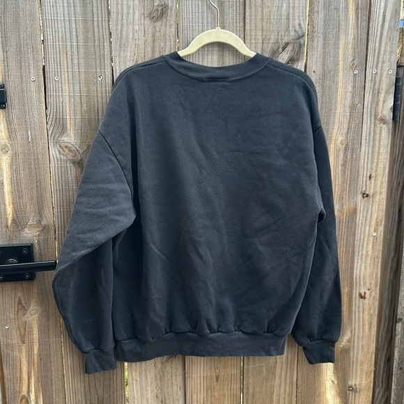 Vintage 2000 Y2K New Years Graphic Crewneck Sweatshirt Size L - Picture 10 of 10